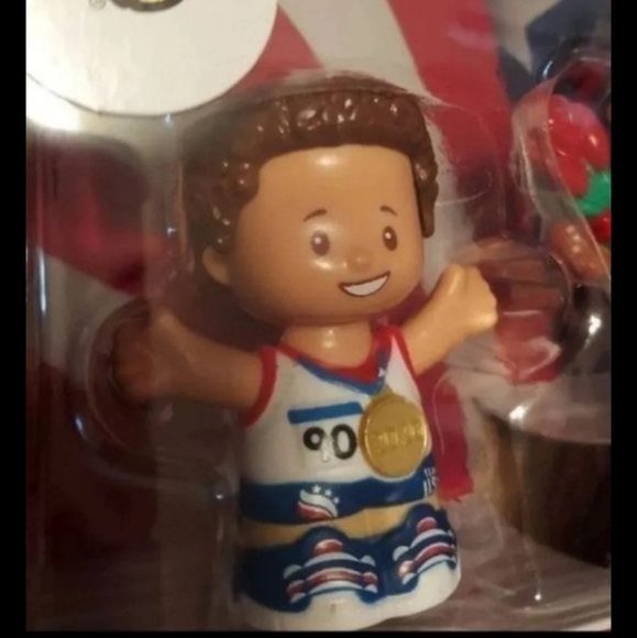 Little People® by Fisher Price TEAM USA OLYMPICS 2020 - Collectors Find BNWT - Picture 3 of 9